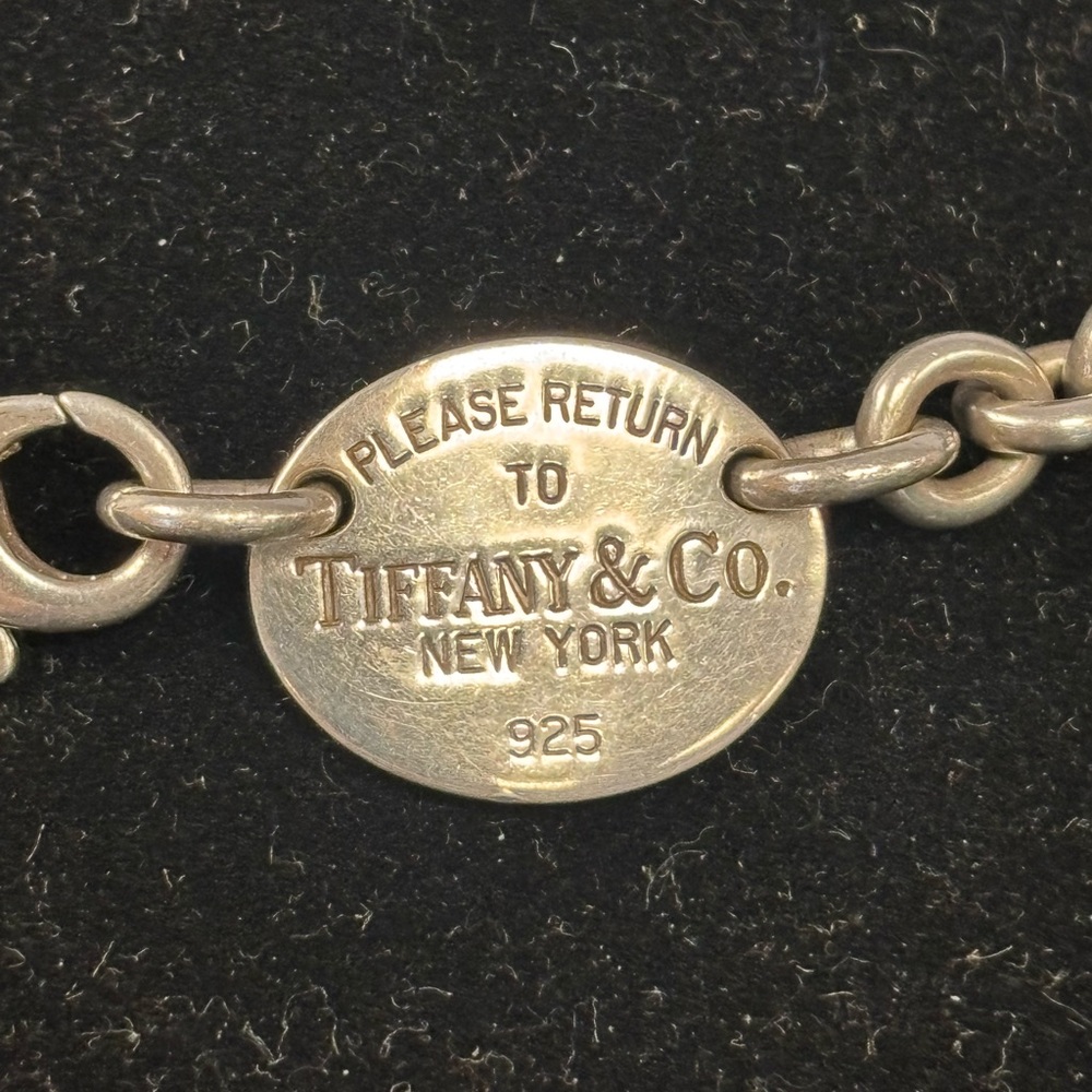 Tiffany & Co. 925 Silver choker.